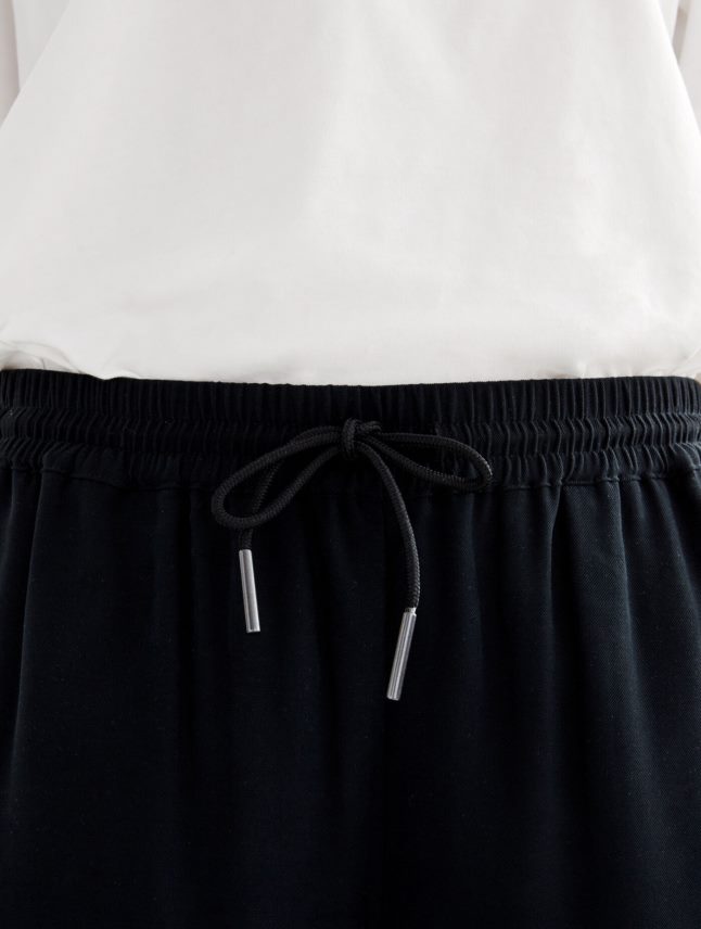 נשים נואר Aigle מכנסי 7/8 רפויים בגדים 8V6ZVZ509